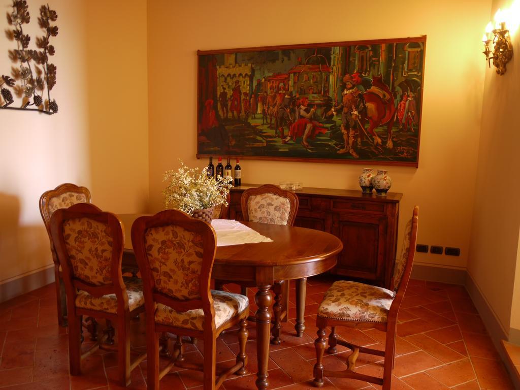 Il Corso Apartment Montepulciano Ruang foto